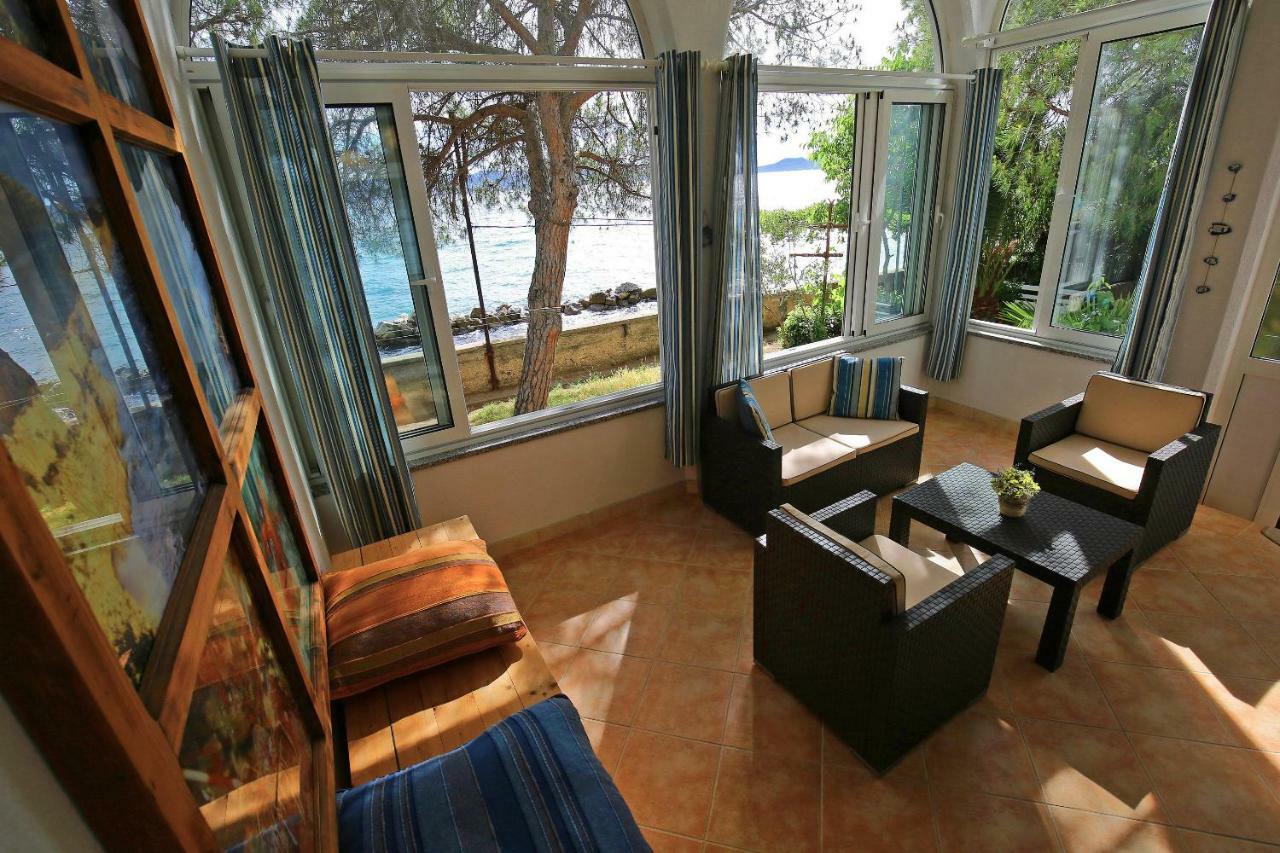 Seafront Beach Apartment - Directly At The Beach Zadar Exterior foto